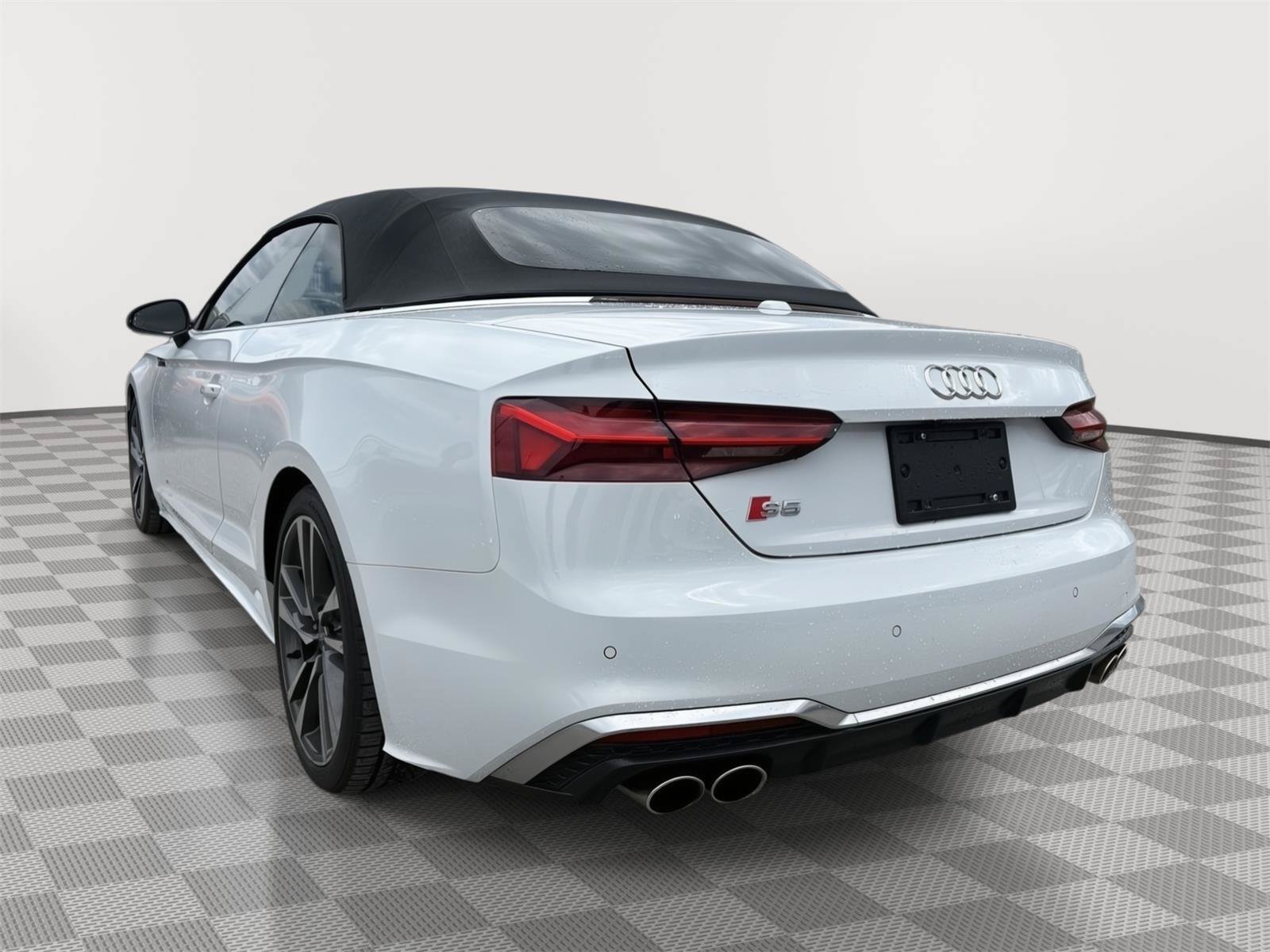 Used 2023 Audi S5 Premium Plus w/ Premium Plus Package AWD/4WD image 3