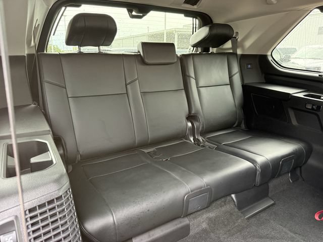 Used 2024 Toyota Sequoia Limited w/ Tow Technology Package AWD/4WD image 36