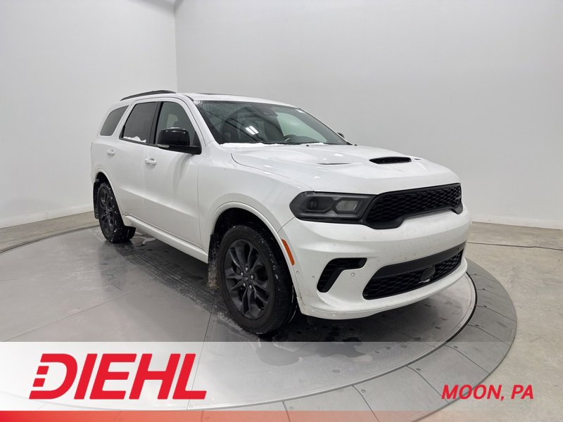 Used 2024 Dodge Durango GT image 1
