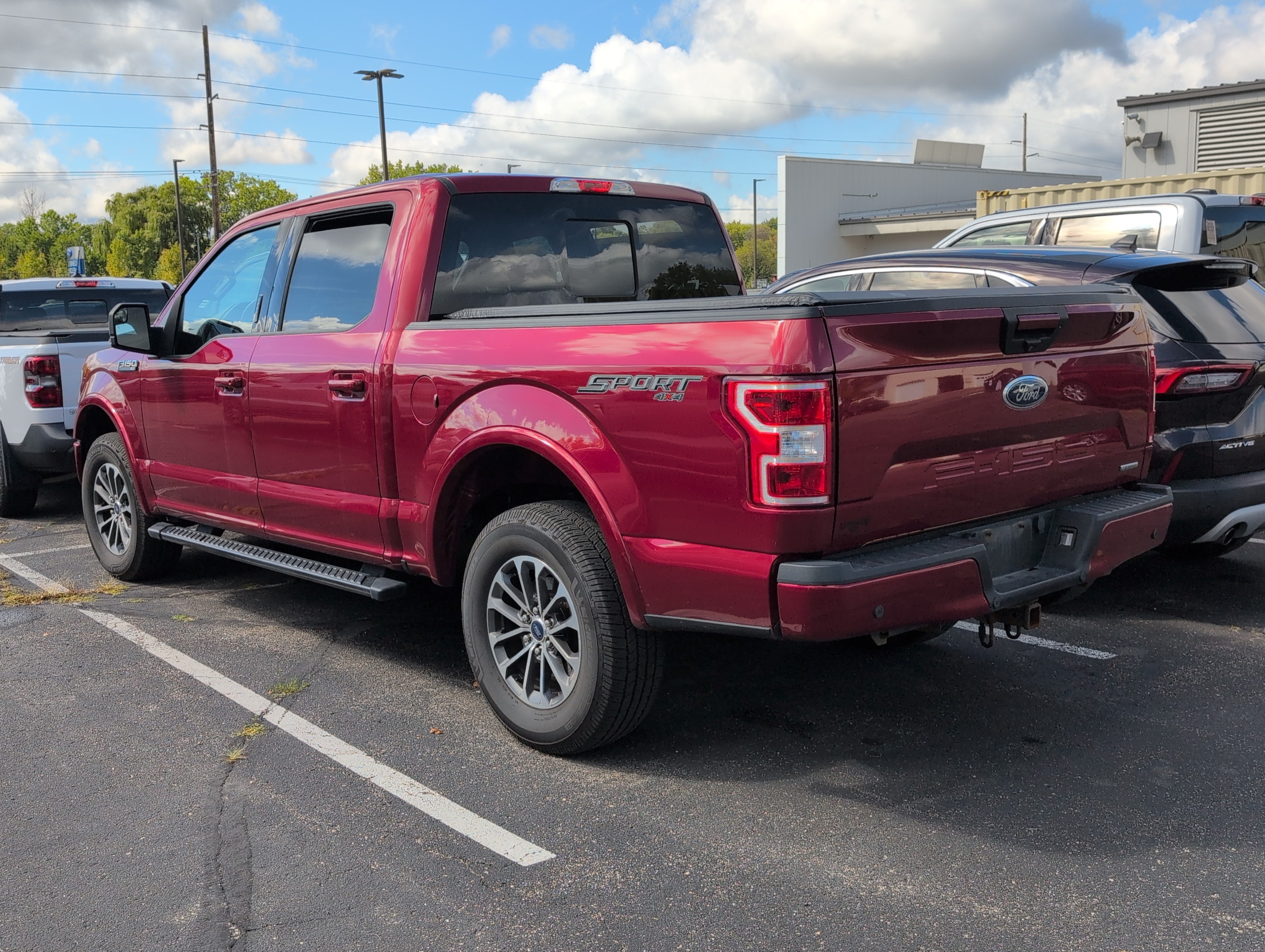 Used 2018 Ford F150 XLT w/ Equipment Group 302A Luxury AWD/4WD image 3