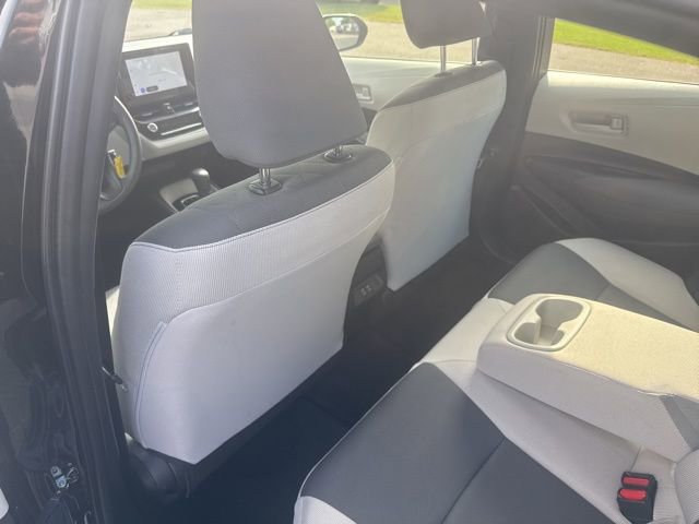 Used 2025 Toyota Corolla LE FWD image 19