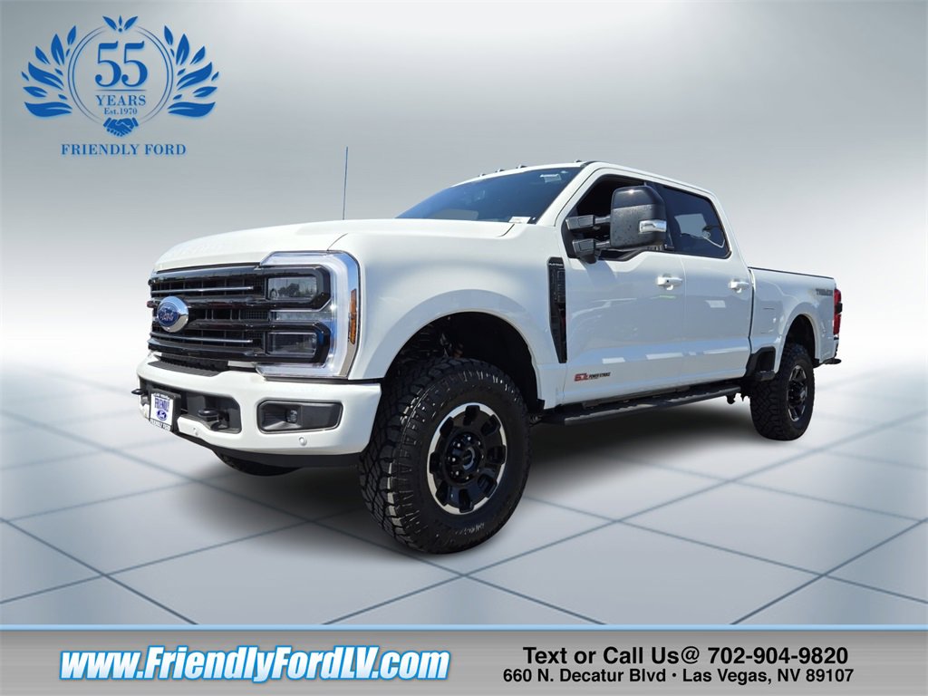 New 2025 Ford F350 Platinum w/ Tremor Off-Road Package