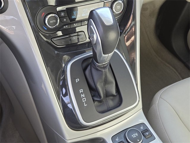 Used 2016 Ford C-MAX Energi SEL w/ Equipment Group 303A image 24