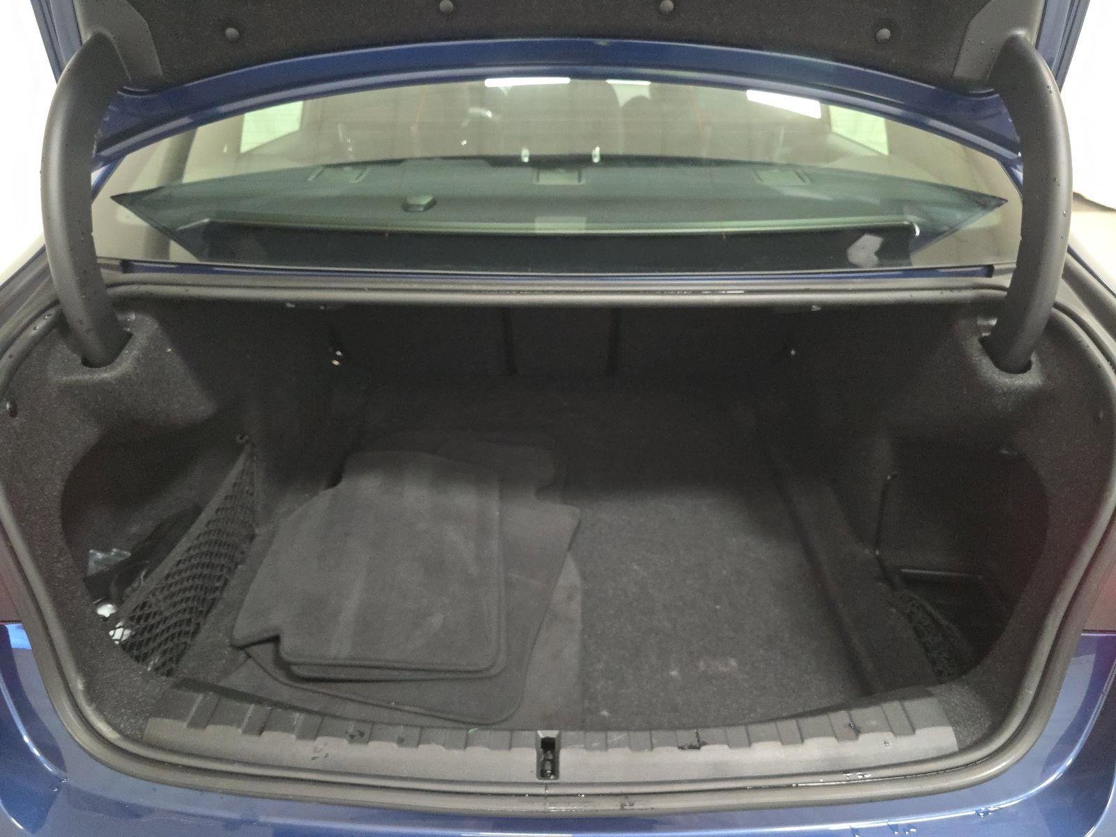 Used 2021 BMW 330i Sedan w/ Convenience Package image 15