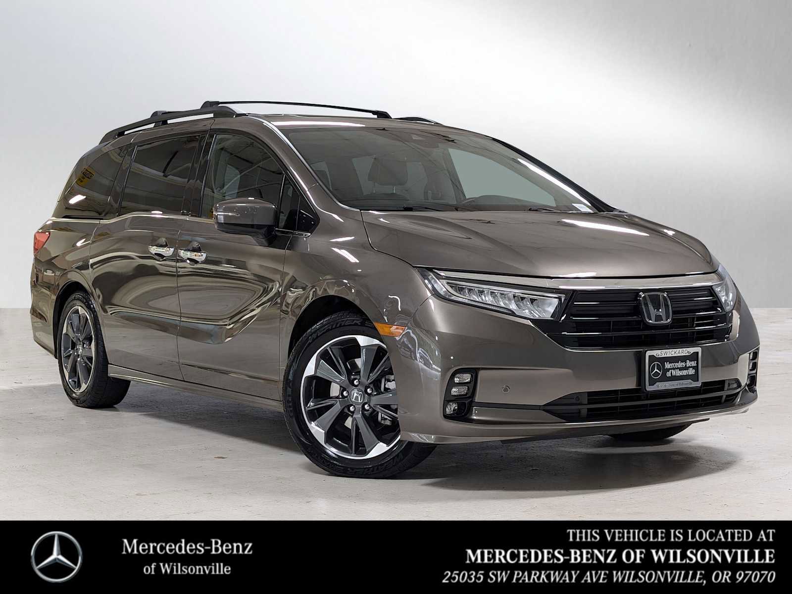 Used 2023 Honda Odyssey Elite