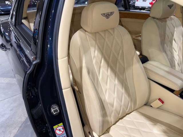 Used 2015 Bentley Flying Spur W12 image 69