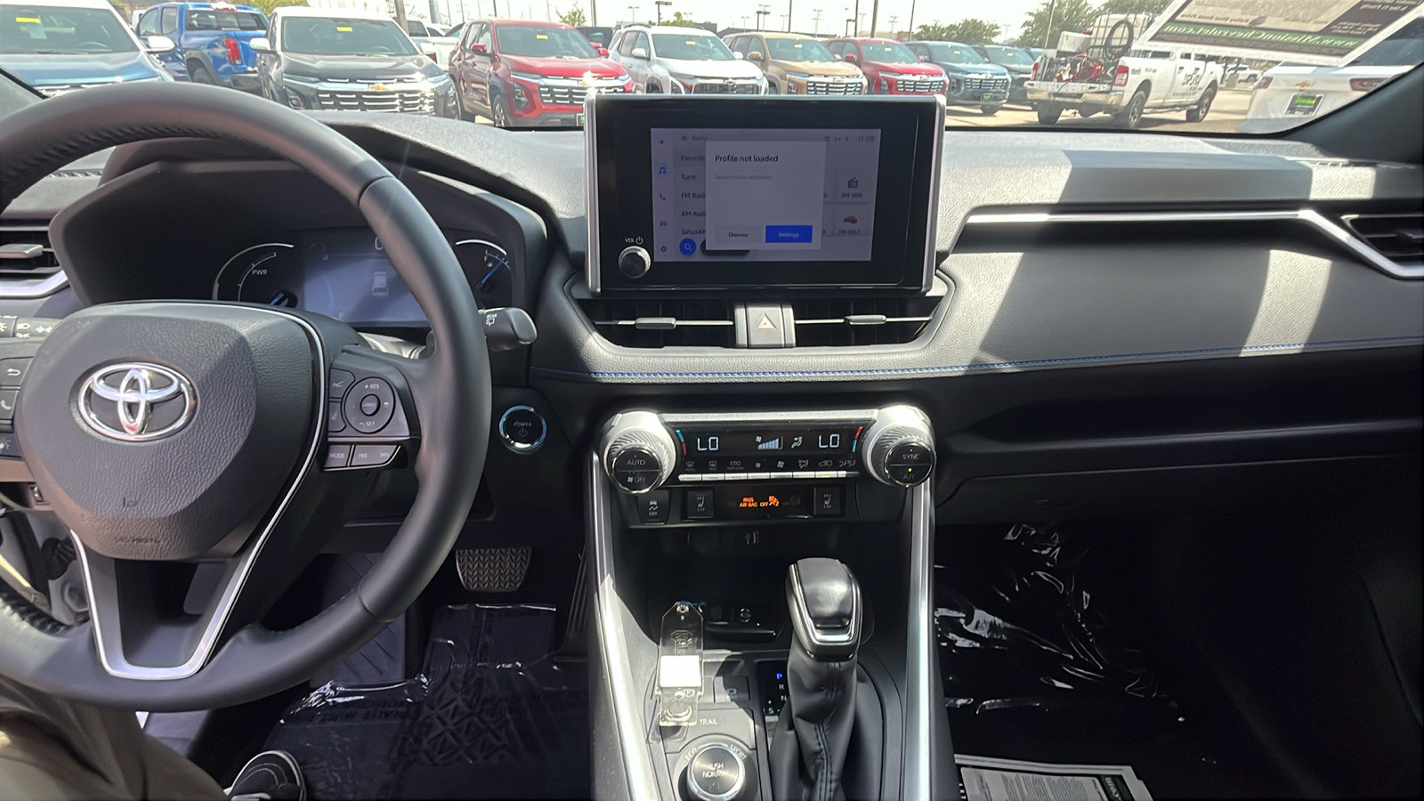 Used 2023 Toyota RAV4 SE w/ Convenience Package AWD/4WD image 19