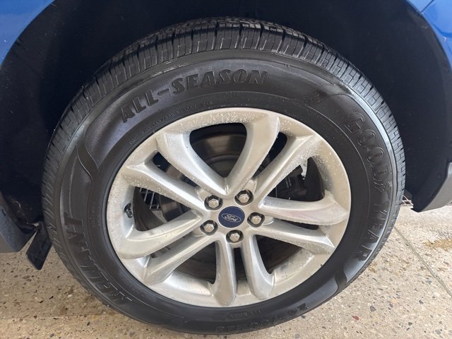 Used 2018 Ford Edge SEL w/ Equipment Group 201A image 18