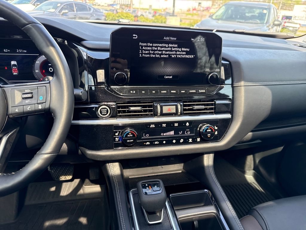 Certified 2024 Nissan Pathfinder Platinum w/ Cargo Package image 18