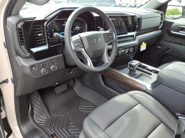 New 2026 Chevrolet Silverado 1500 RST w/ RST All Star Premium Package AWD/4WD image 5