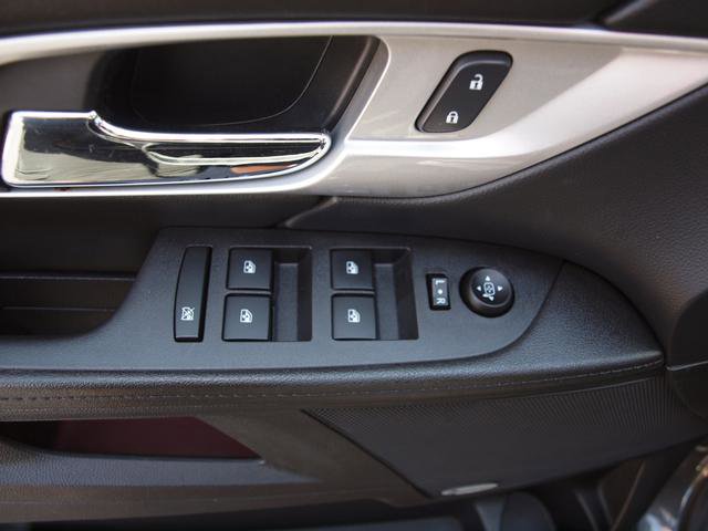 Used 2017 GMC Terrain SLE w/ Driver Alert Package I AWD/4WD image 8
