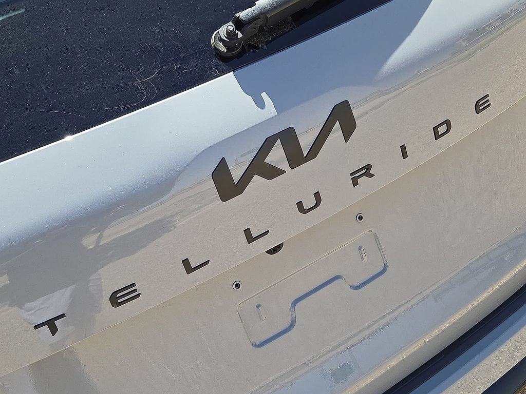 Used 2025 Kia Telluride SX Prestige X-Pro AWD/4WD image 11