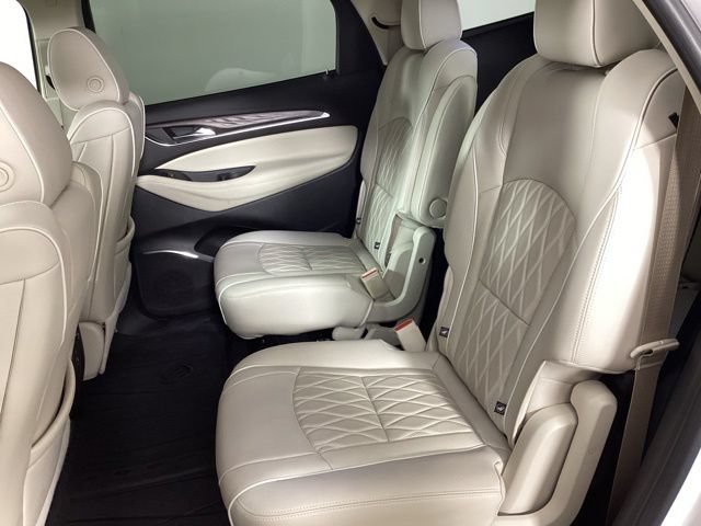 Used 2022 Buick Enclave Avenir w/ Avenir Technology Package FWD image 22