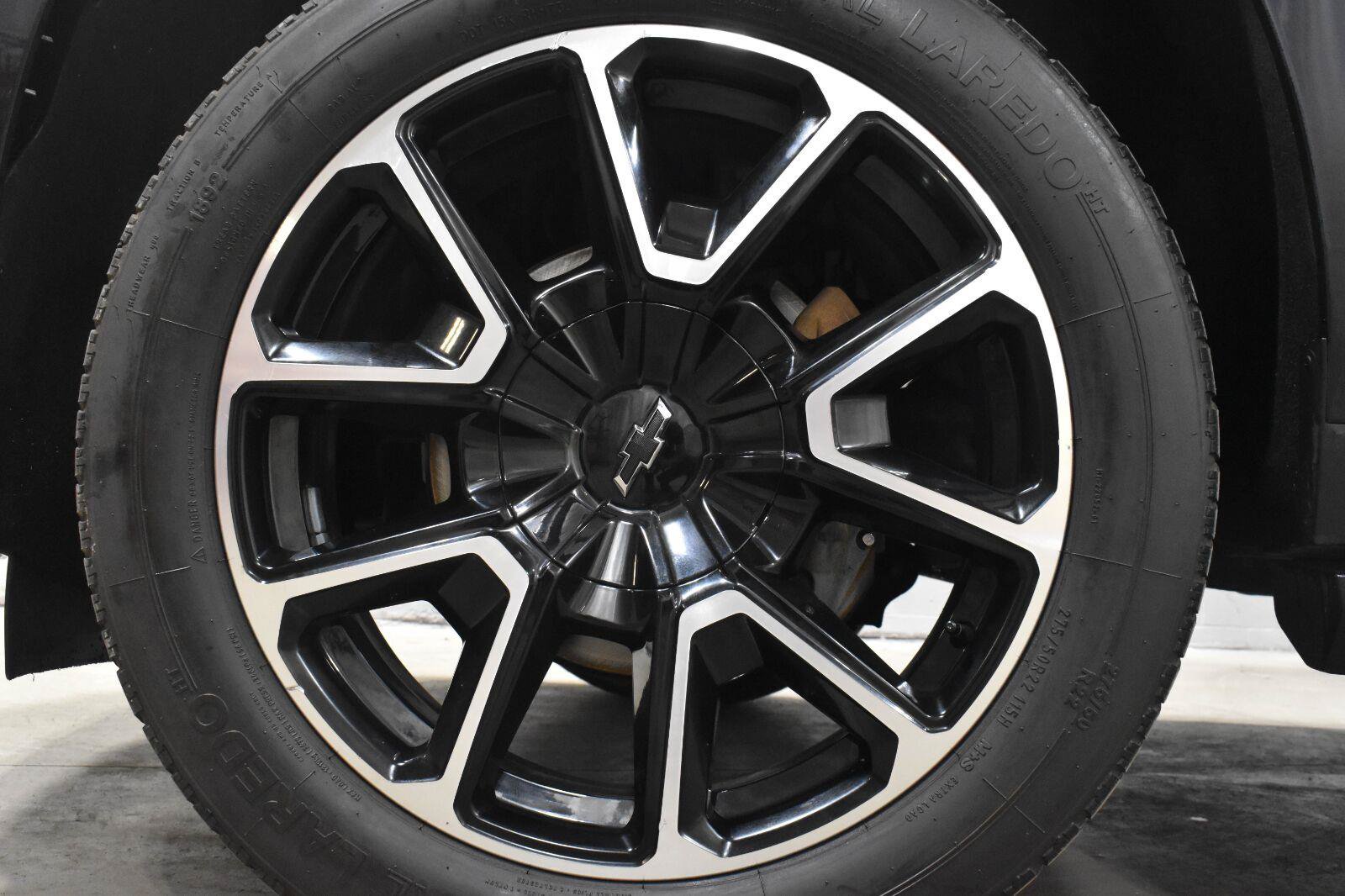 Used 2022 Chevrolet Tahoe RST w/ Luxury Package AWD/4WD image 31