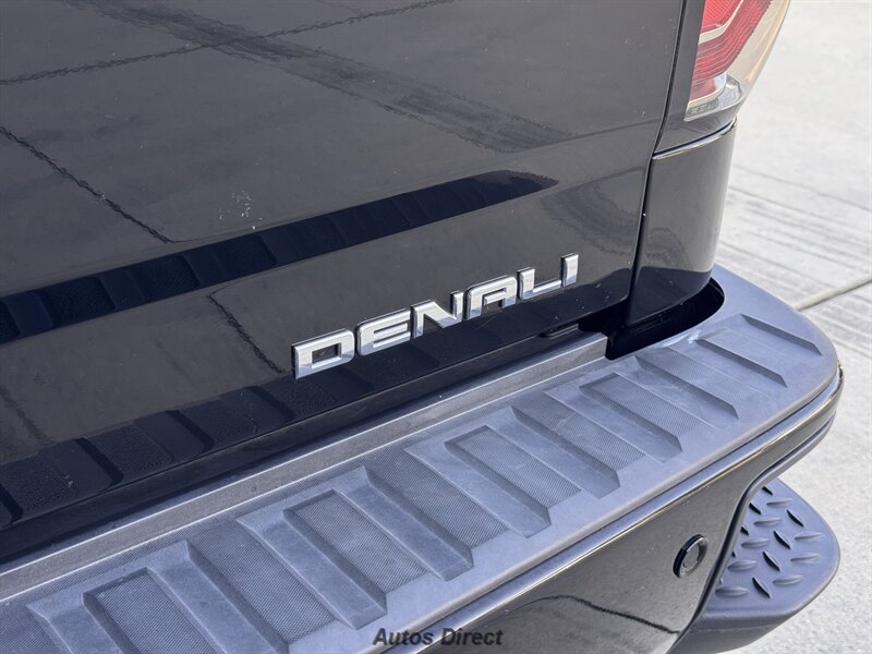Used 2018 GMC Sierra 1500 Denali w/ Denali Ultimate Package AWD/4WD image 41
