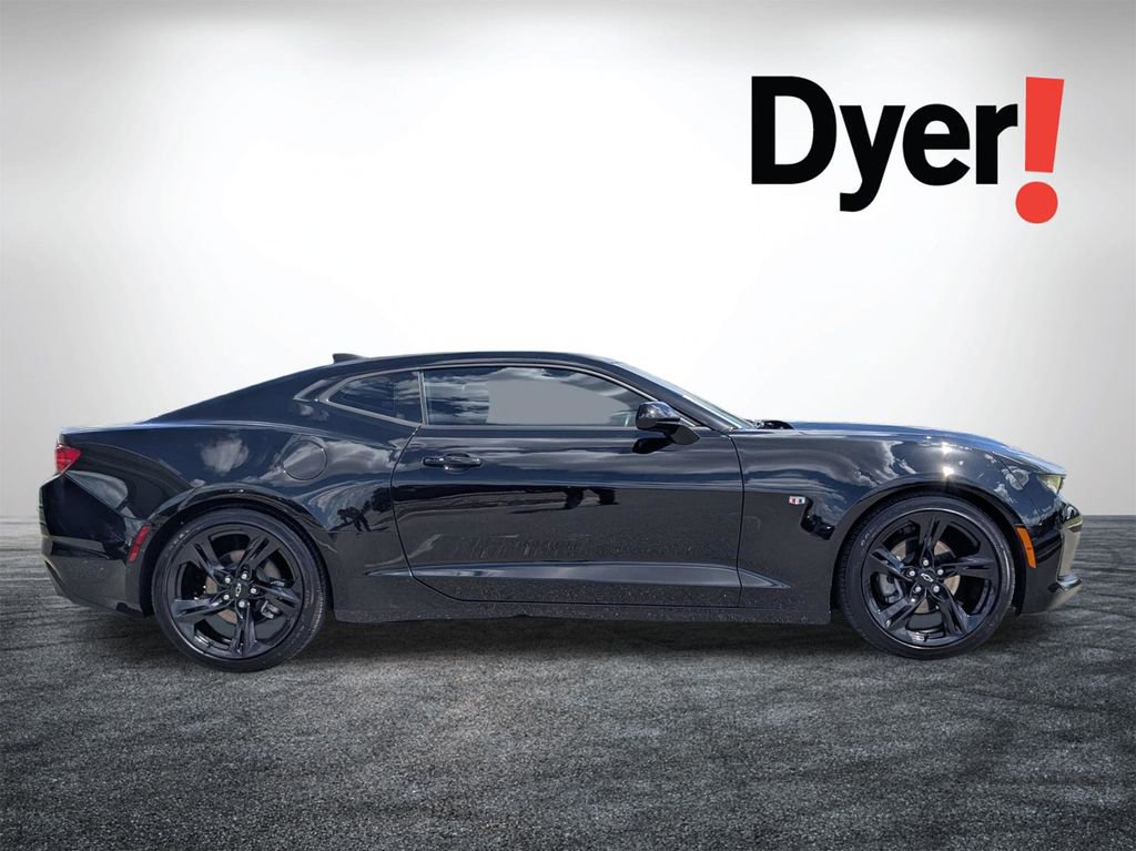 Used 2024 Chevrolet Camaro LT RWD image 3