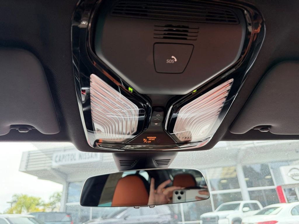 Used 2023 BMW M3 Competition image 24