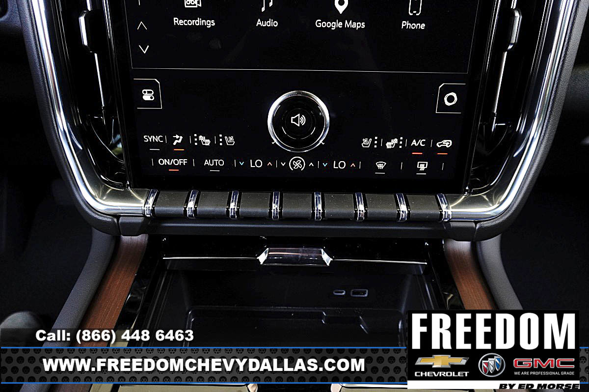 New 2026 GMC Yukon Denali w/ Sun & Power Step Package AWD/4WD image 23