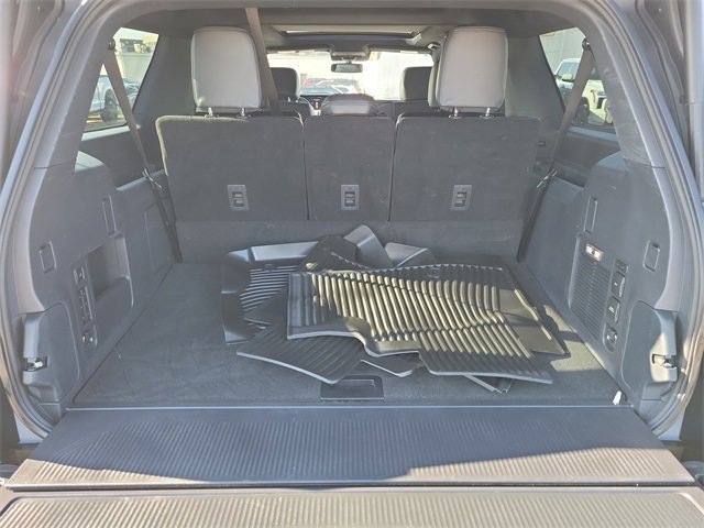 Certified 2025 Ford Expedition Max Platinum w/ Stealth Appearance Package image 29