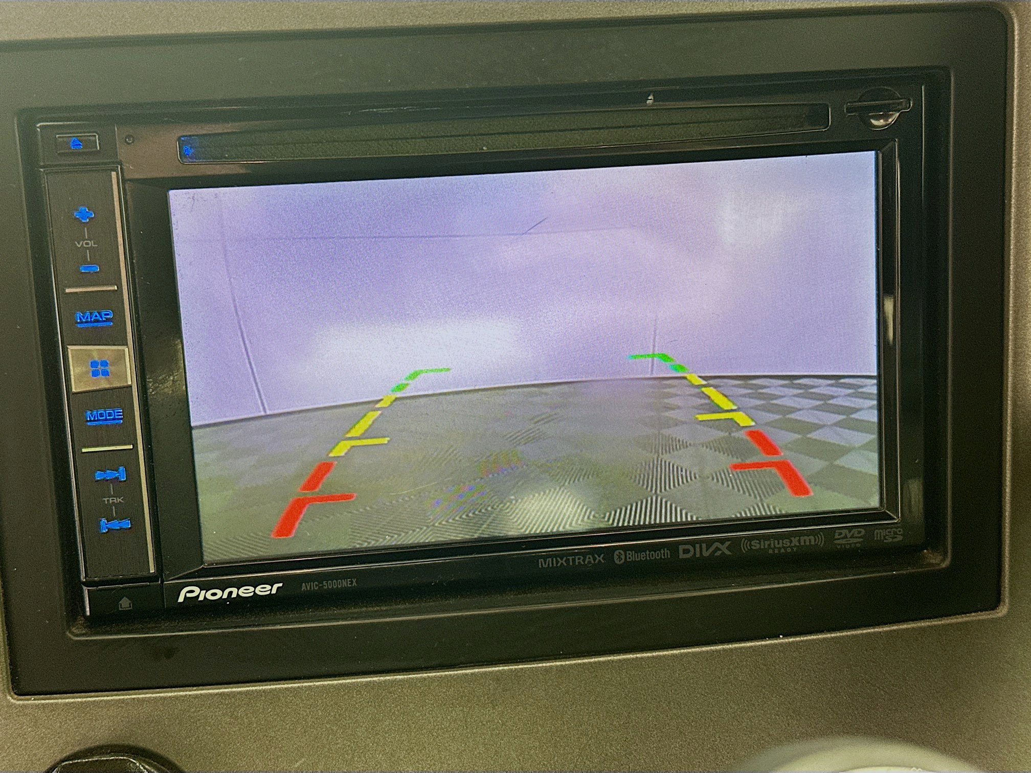 Used 2008 Pontiac Solstice GXP w/ Premium Package image 21