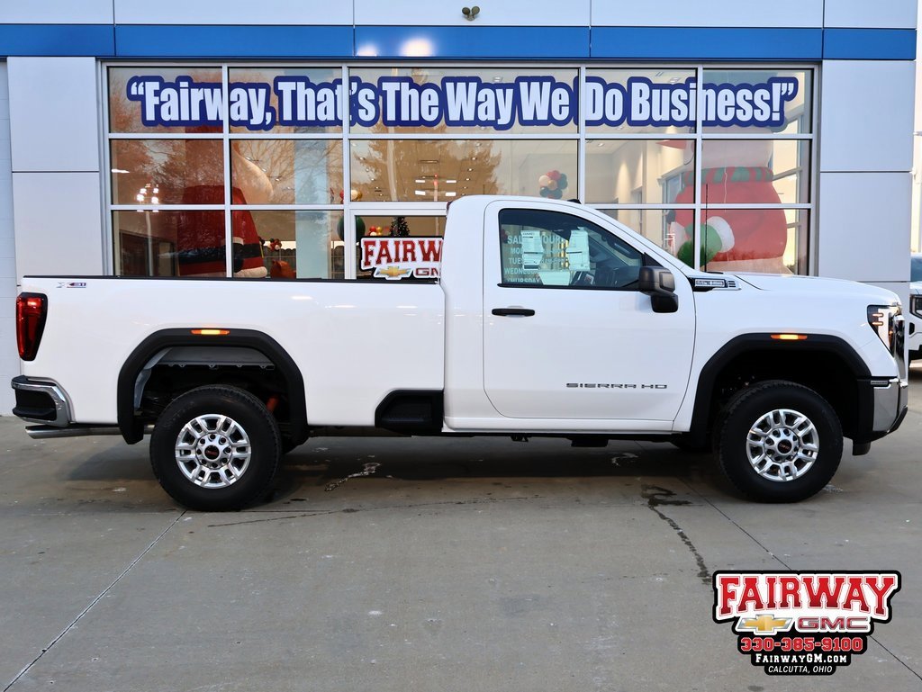 New 2025 GMC Sierra 2500 Pro w/ Convenience Package