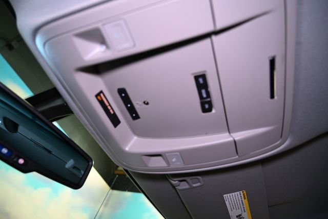 Used 2014 GMC Sierra 1500 SLT w/ All-Terrain Package image 38