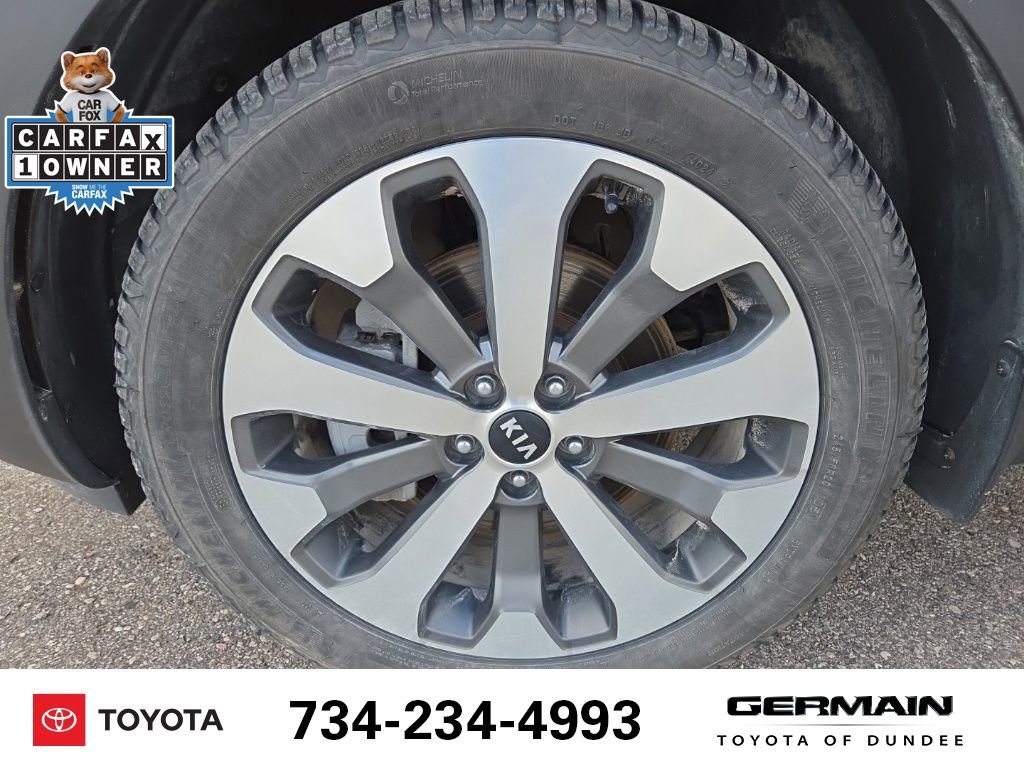 Used 2021 Kia Telluride EX w/ EX Premium Package image 12