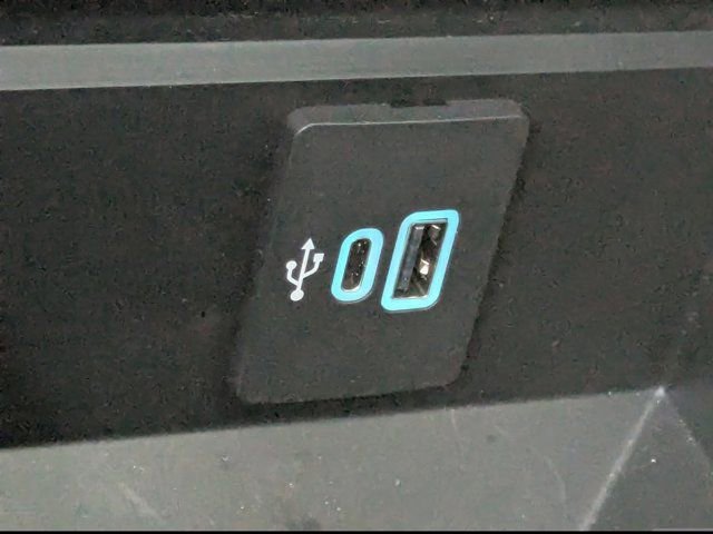 Used 2025 Ford F450 Platinum w/ Platinum Plus Package AWD/4WD image 23