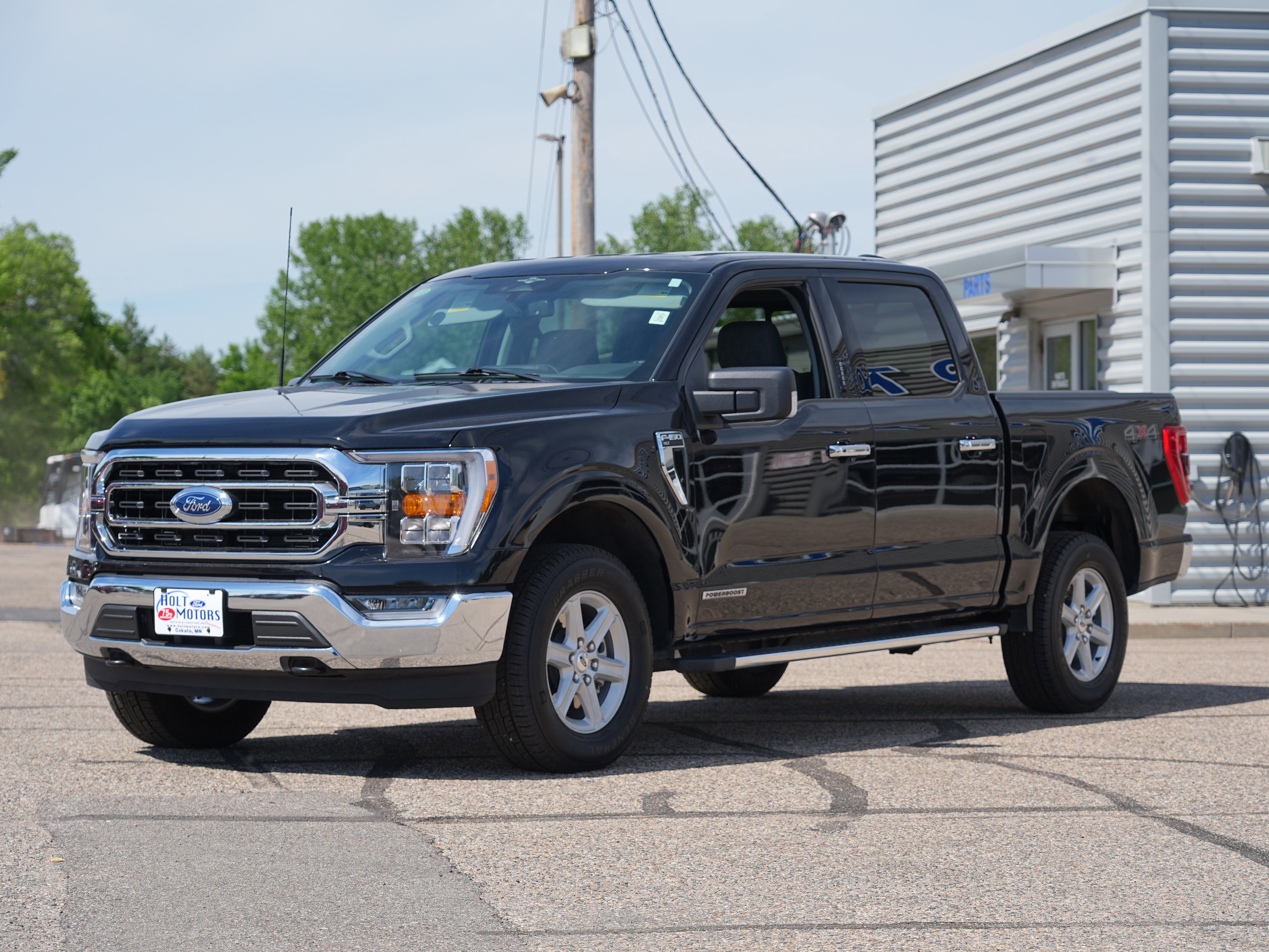 Used 2023 Ford F150 XLT w/ Equipment Group 302A High AWD/4WD image 8