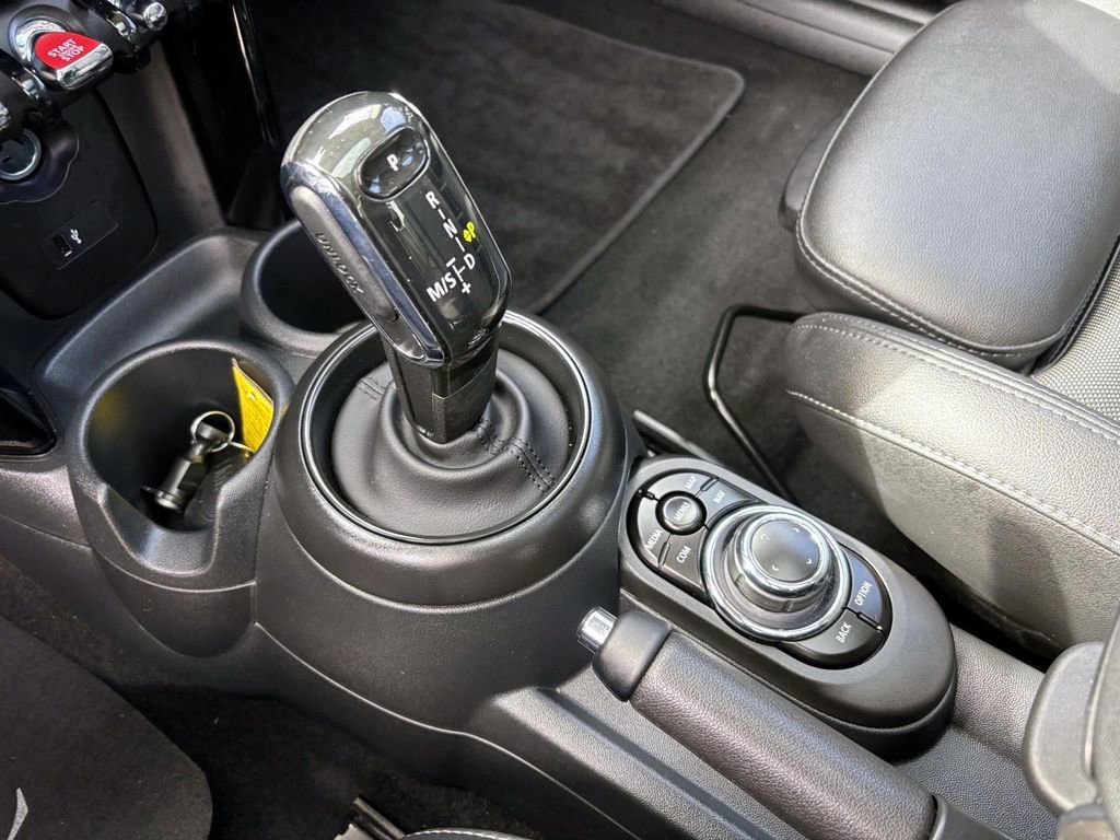 Used 2024 MINI Cooper S image 25