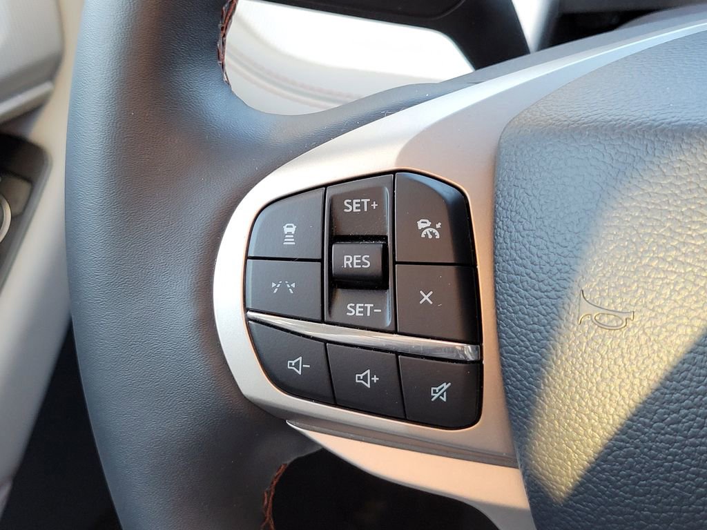 Certified 2025 Ford Explorer Active w/ Active Comfort Package image 29