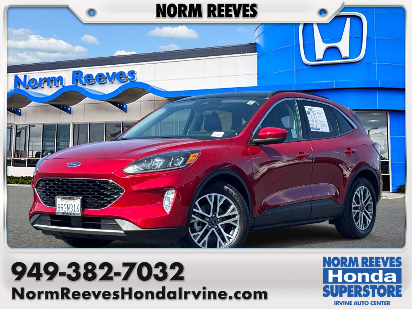 Used 2020 Ford Escape SEL FWD image 1
