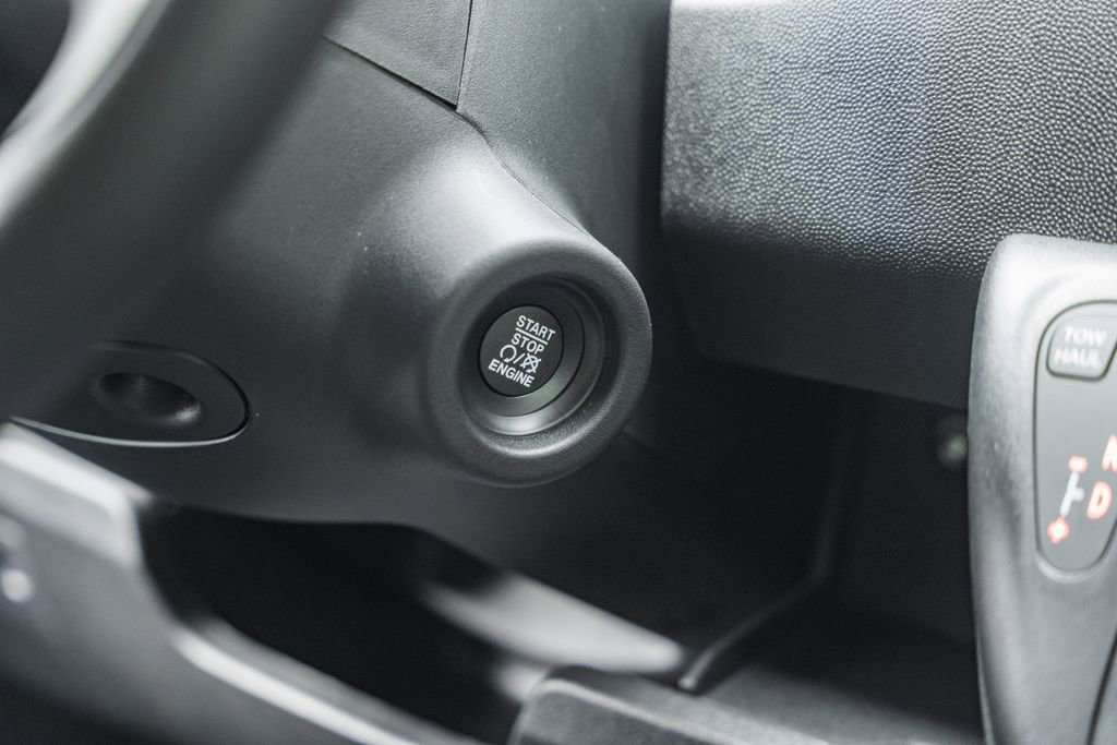 New 2025 RAM ProMaster 2500 w/ Quick Order Package 22G SLT image 27