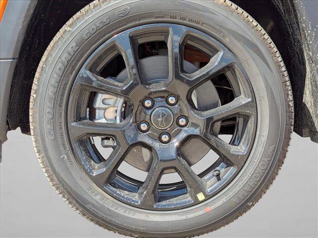 New 2026 Jeep Compass Latitude image 10