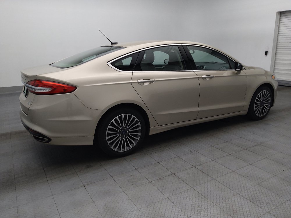 Used 2018 Ford Fusion SE w/ Fusion SE Technology Package FWD image 10