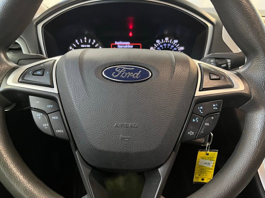 Used 2013 Ford Fusion SE FWD image 17