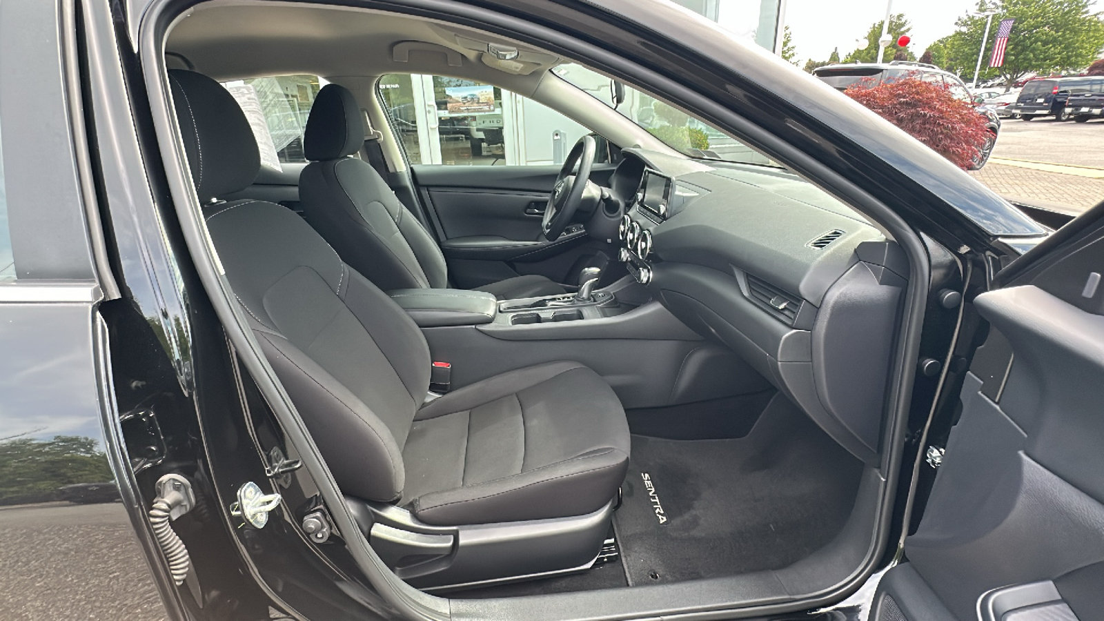 Used 2024 Nissan Sentra S FWD image 22