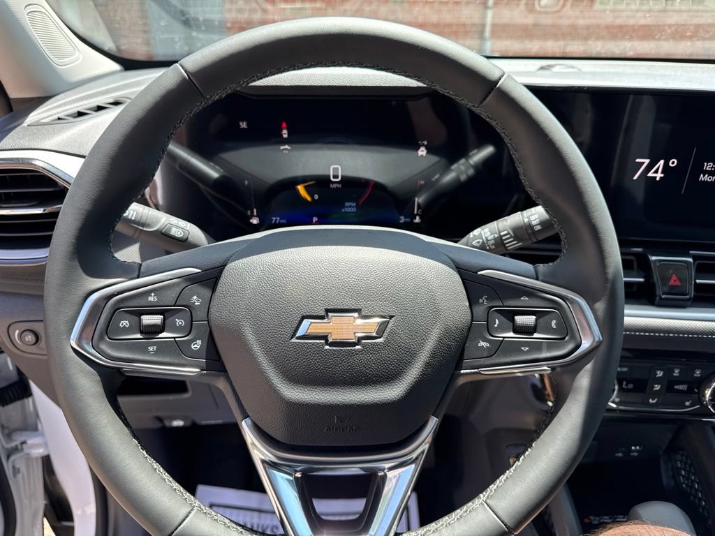 New 2026 Chevrolet TrailBlazer LT w/ Convenience Package FWD image 15