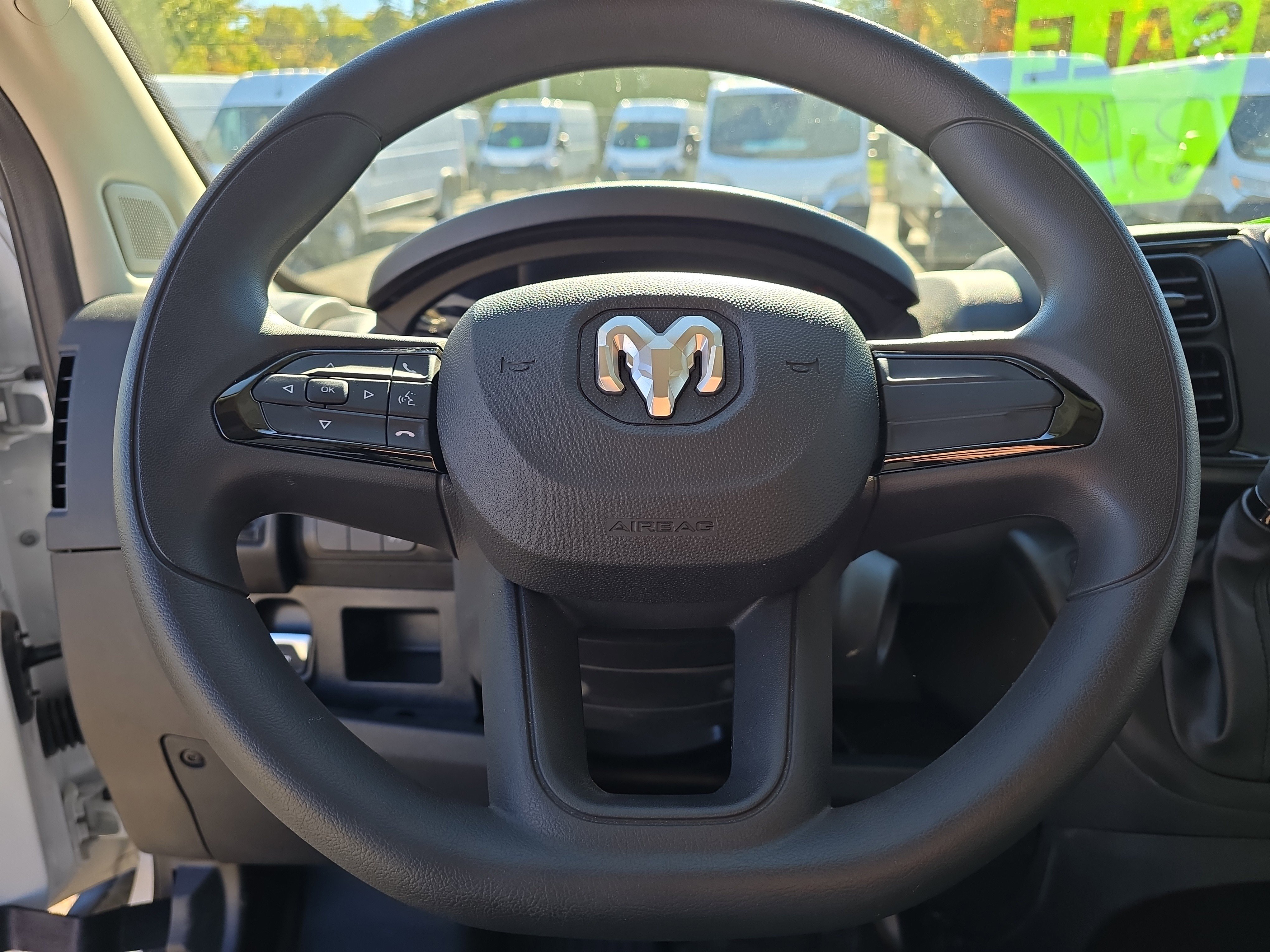 Used 2025 RAM ProMaster 2500 w/ Storage Group image 15