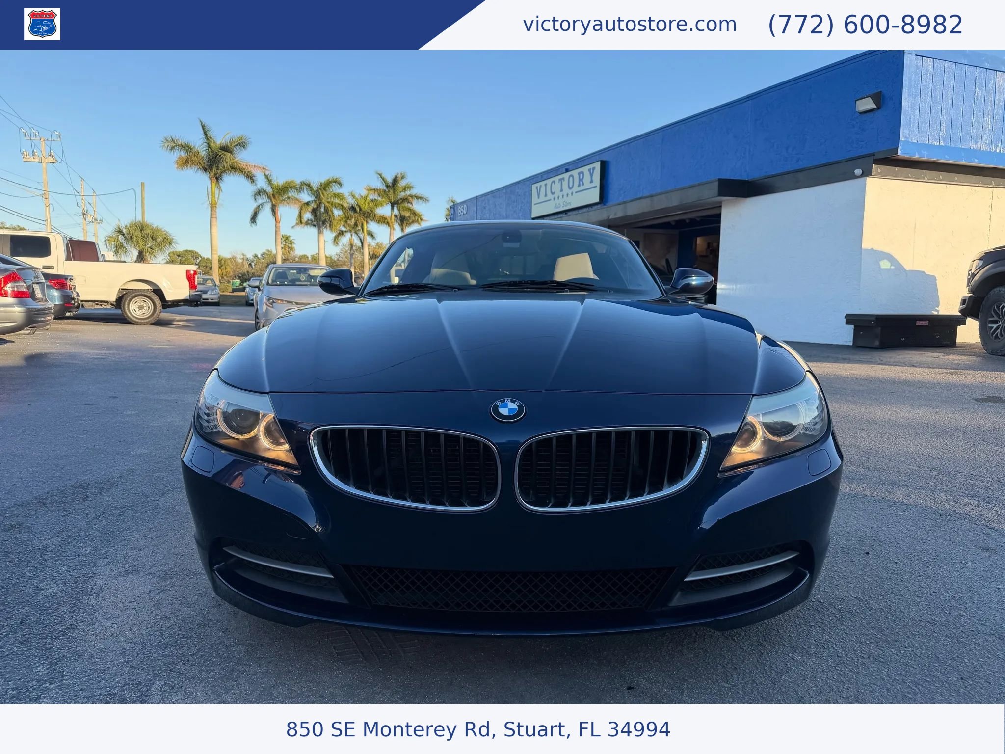 Used 2009 BMW Z4 sDrive30i image 4