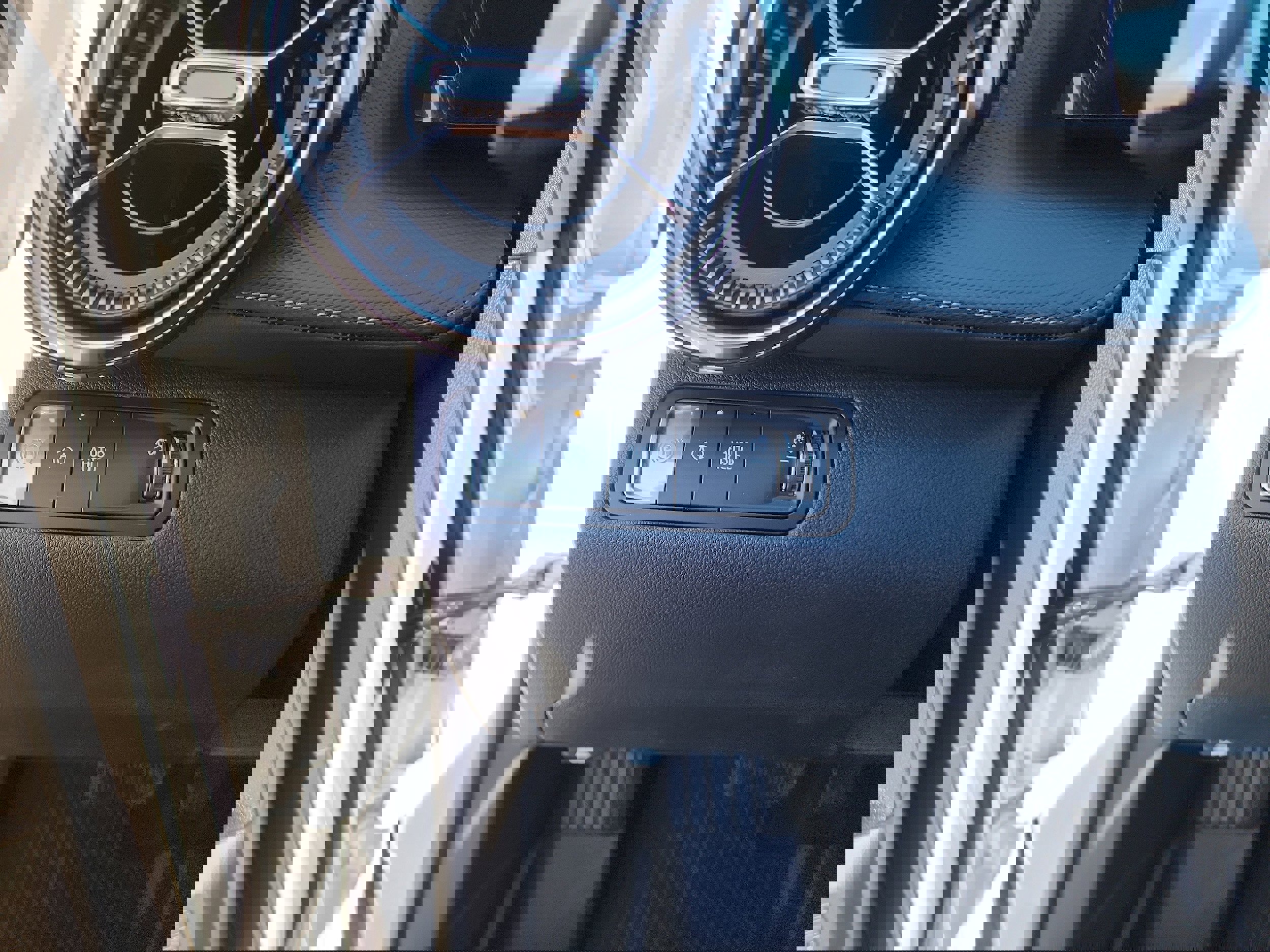 New 2026 Chevrolet Equinox LT image 26