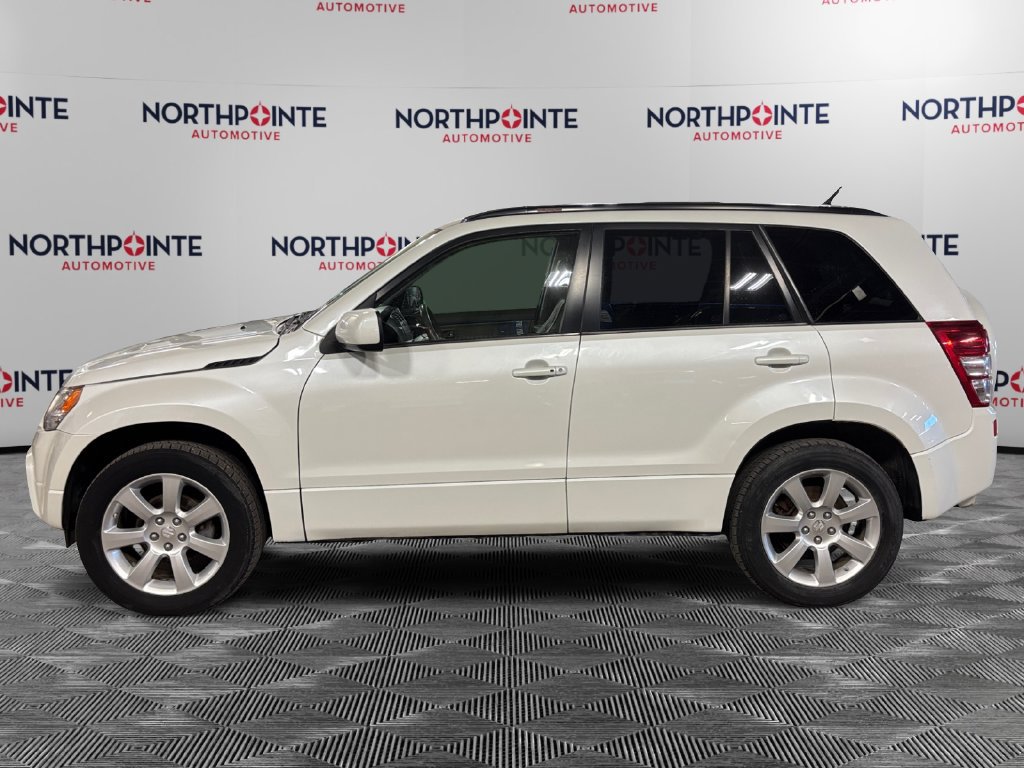 Used 2012 Suzuki Grand Vitara Limited AWD/4WD image 3
