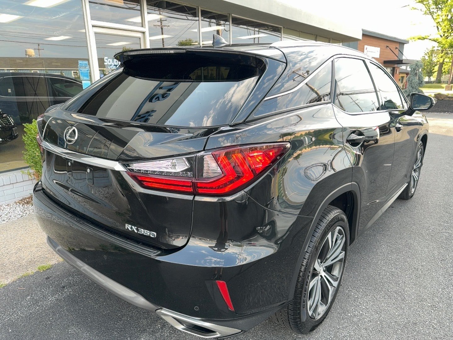 Used 2017 Lexus RX 350 AWD w/ Premium Package image 3