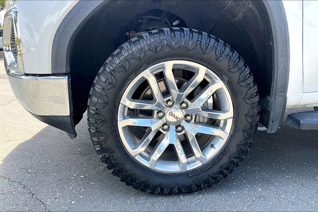 Used 2021 GMC Sierra 1500 SLT w/ SLT Premium Package AWD/4WD image 9