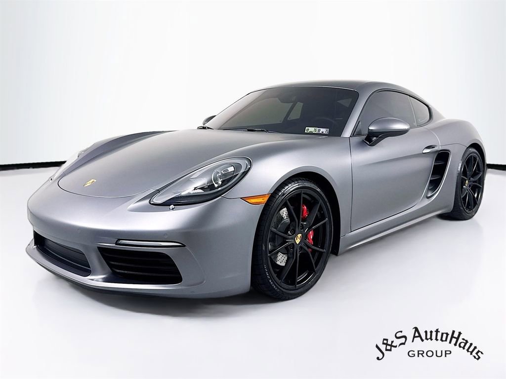 Used 2025 Porsche 718 Cayman S image 3
