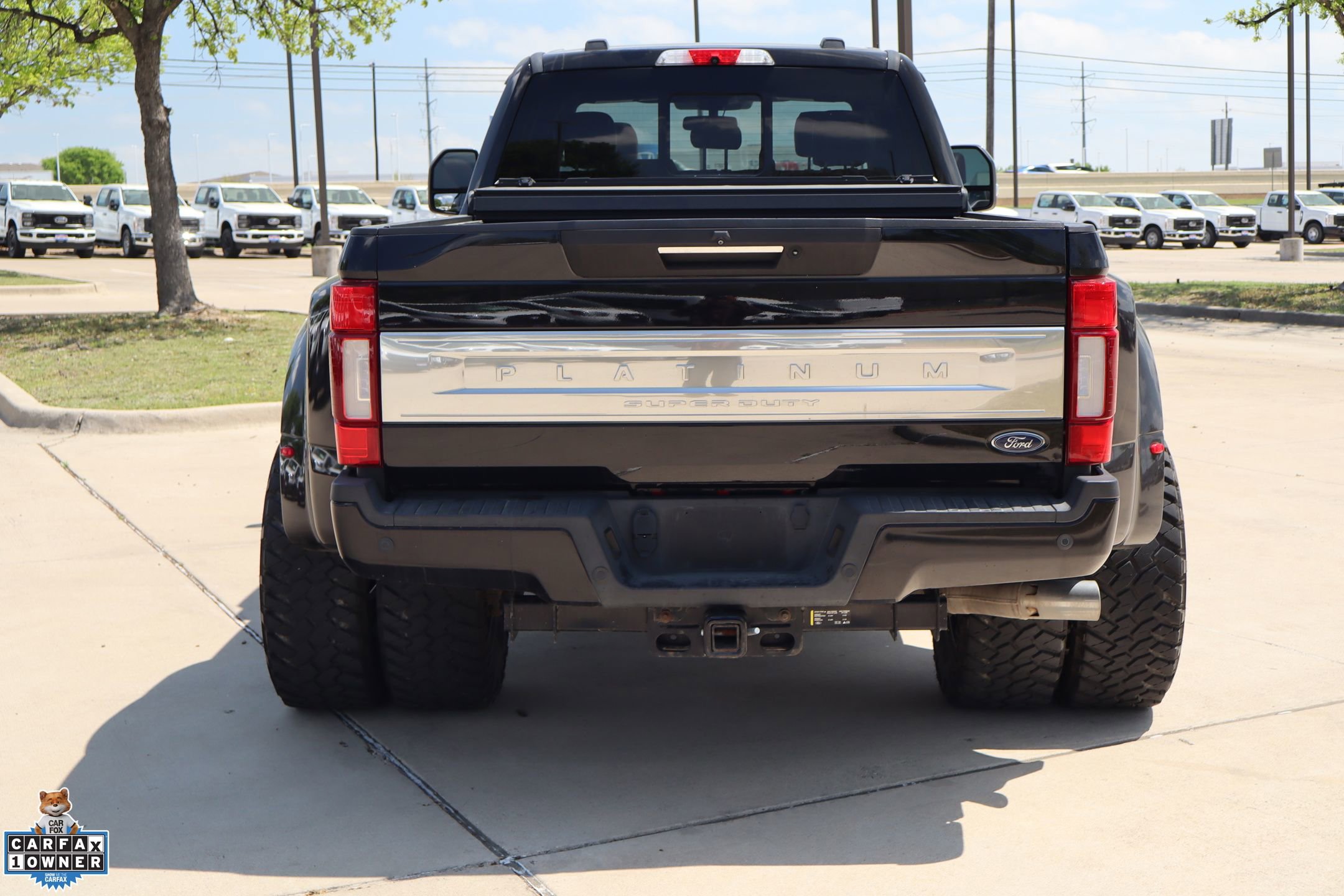 Used 2022 Ford F350 Platinum image 6
