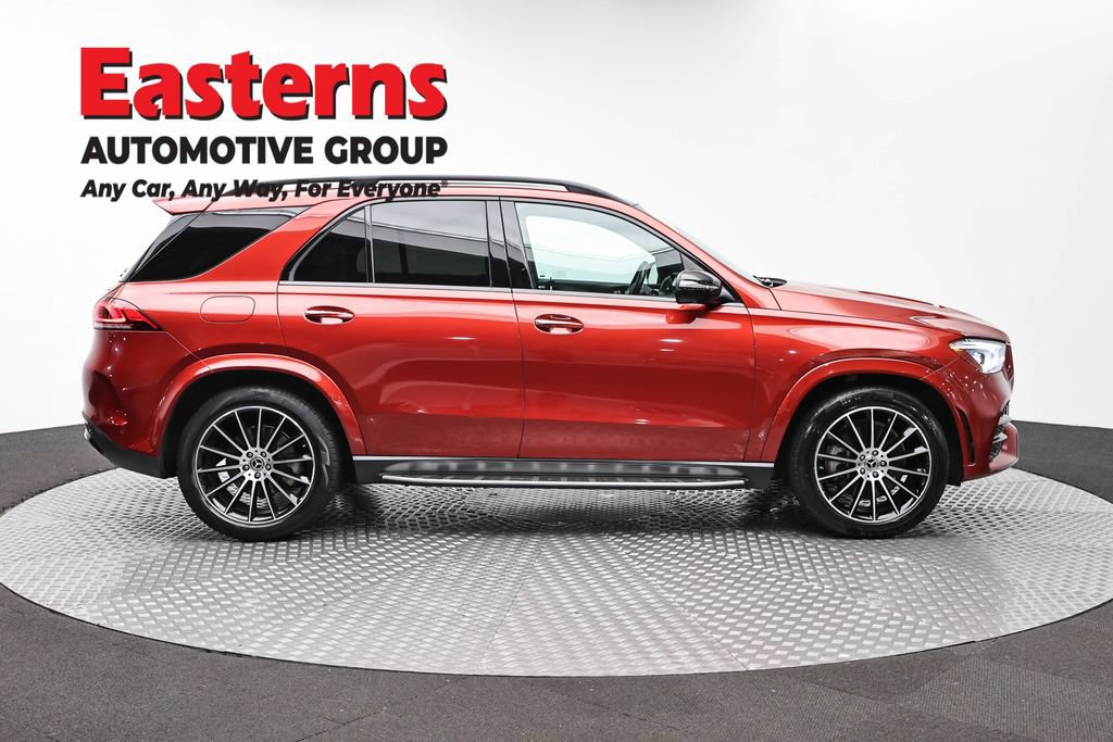 Used 2023 Mercedes-Benz GLE 450 4MATIC w/ AMG Line Exterior image 4
