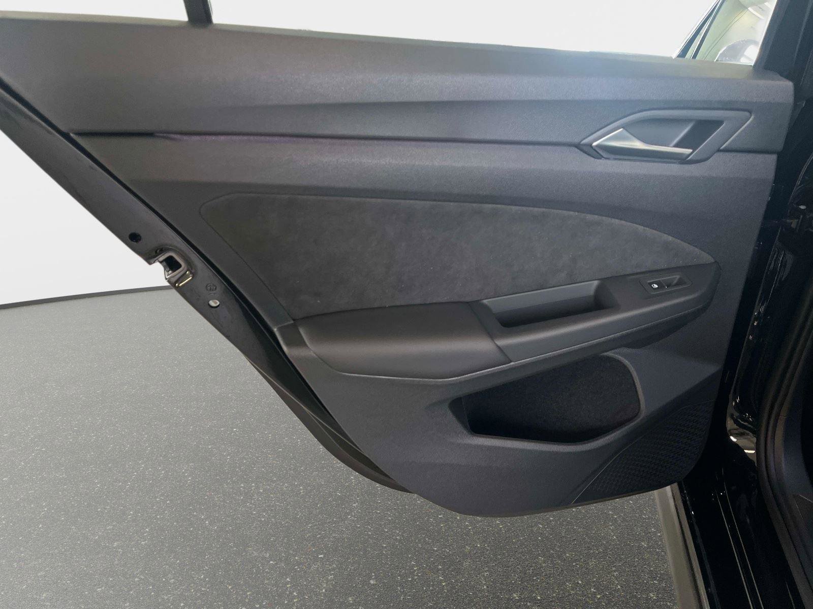 New 2026 Volkswagen Golf S image 11