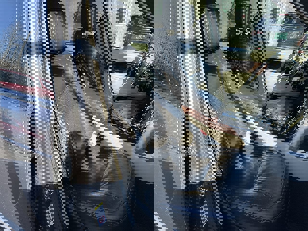 Used 2019 Land Rover Range Rover Long Wheelbase Autobiography image 41