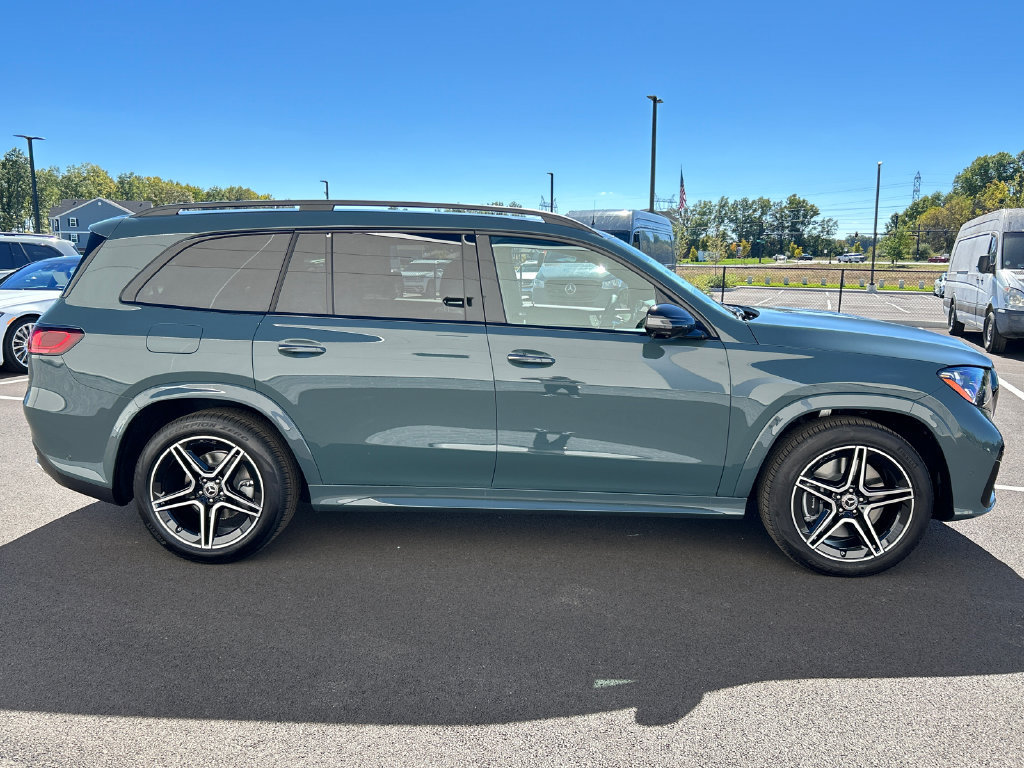 New 2027 Mercedes-Benz GLS 450 4MATIC image 9